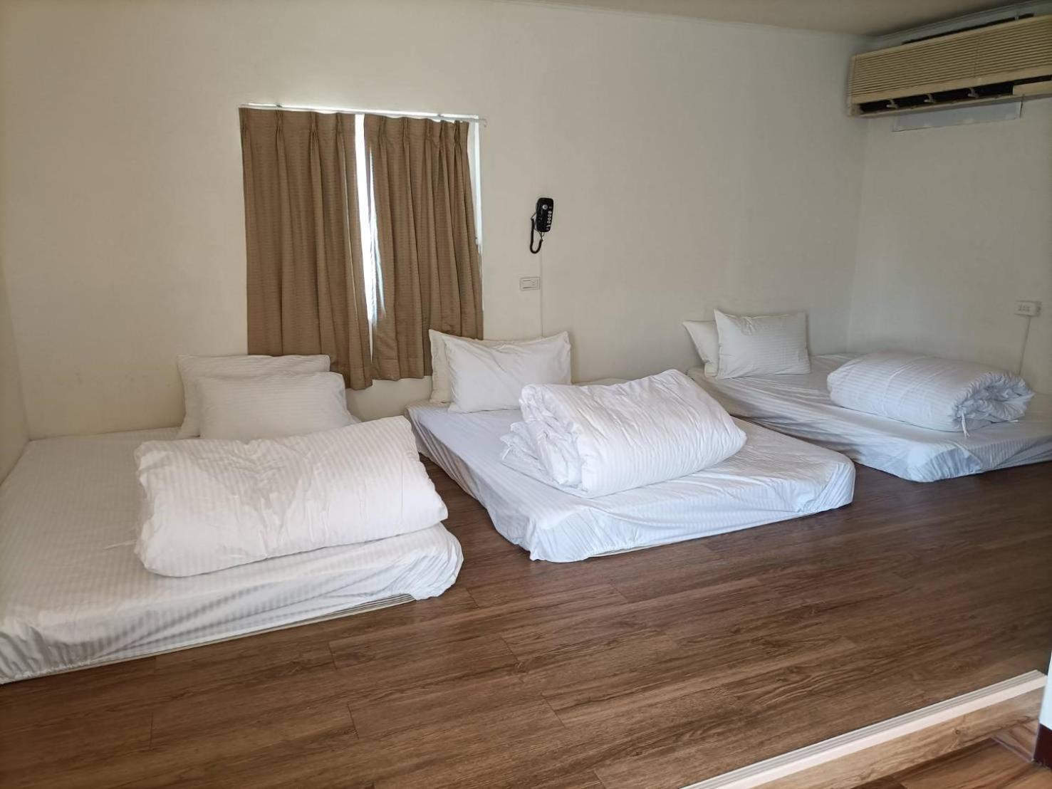 丸松商旅 Hotell Miaoli Exteriör bild
